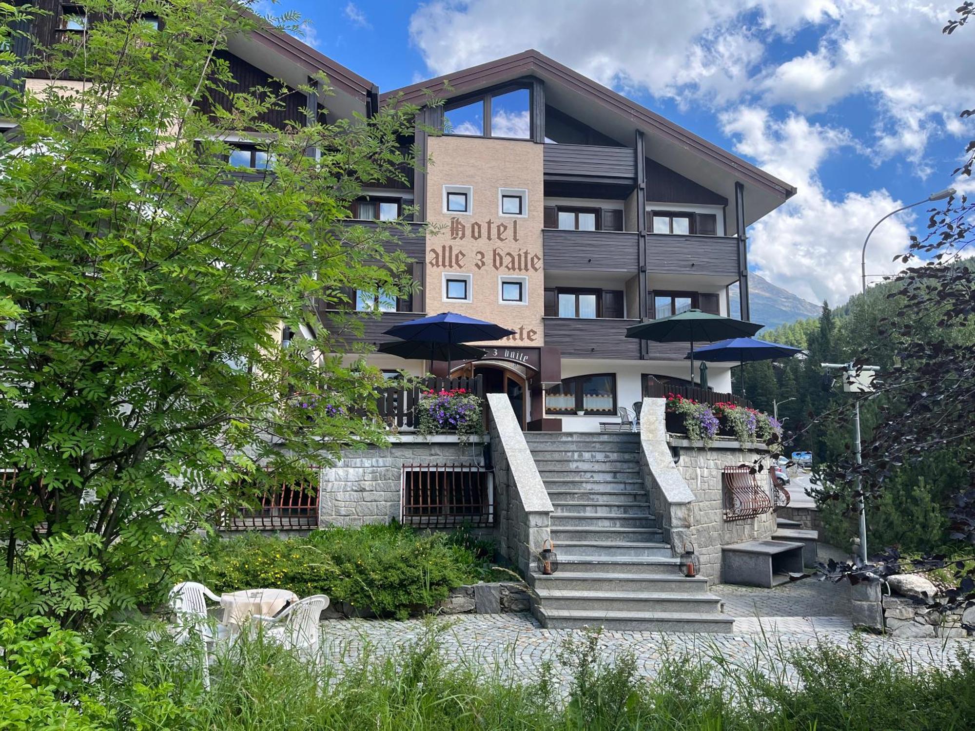סנטה קתרינה ואלפורבה Hotel Alle Tre Baite מראה חיצוני תמונה
