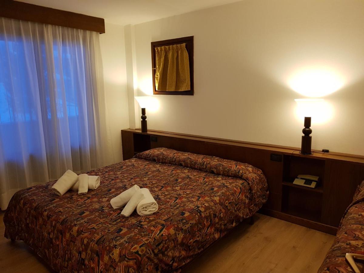 סנטה קתרינה ואלפורבה Hotel Alle Tre Baite מראה חיצוני תמונה