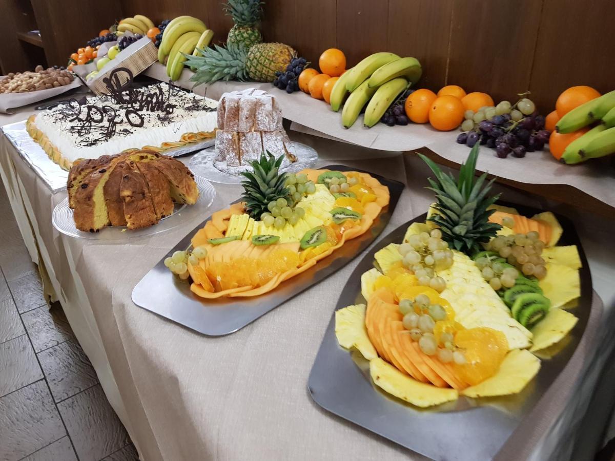 סנטה קתרינה ואלפורבה Hotel Alle Tre Baite מראה חיצוני תמונה
